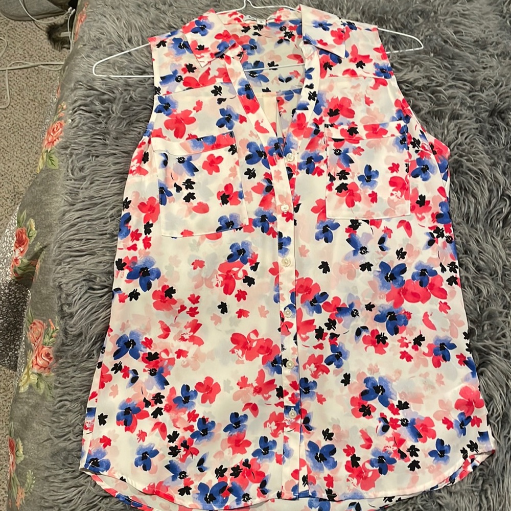 Express-The Portofino Shirt- sleeveless blouse- white, blue, and pink floral